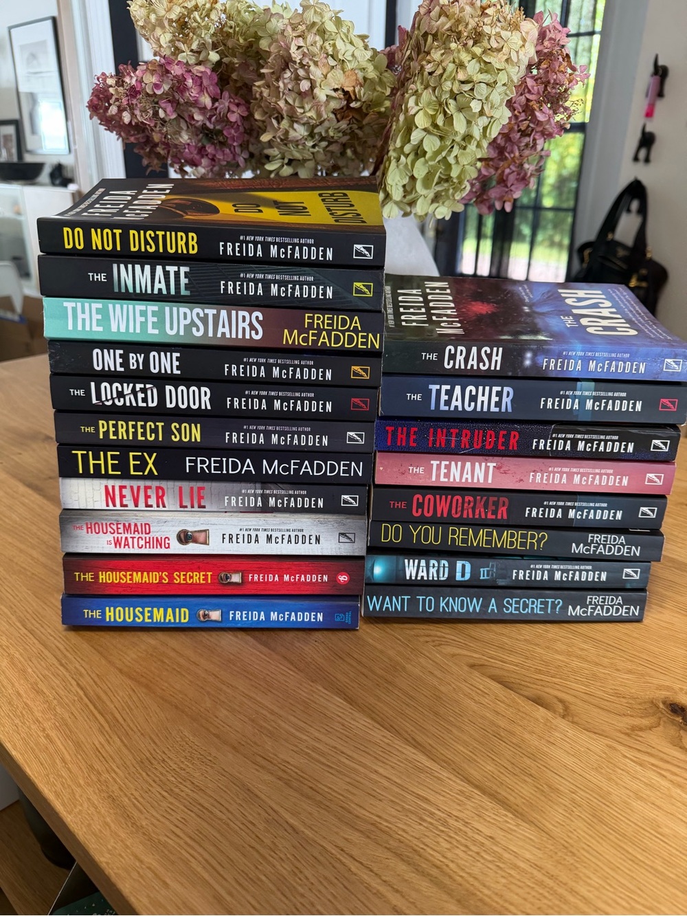 Freida McFadden Paperback Book Set - Assorted Black, Blue, Yellow, Red Spines